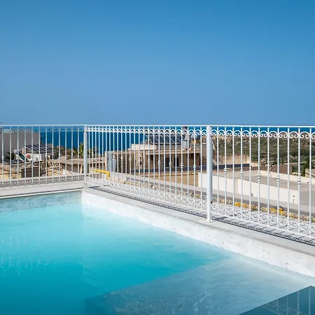 The Segond מלון Xagħra