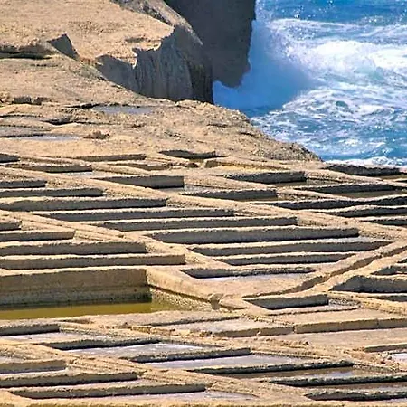 The Segond 4* Xagħra